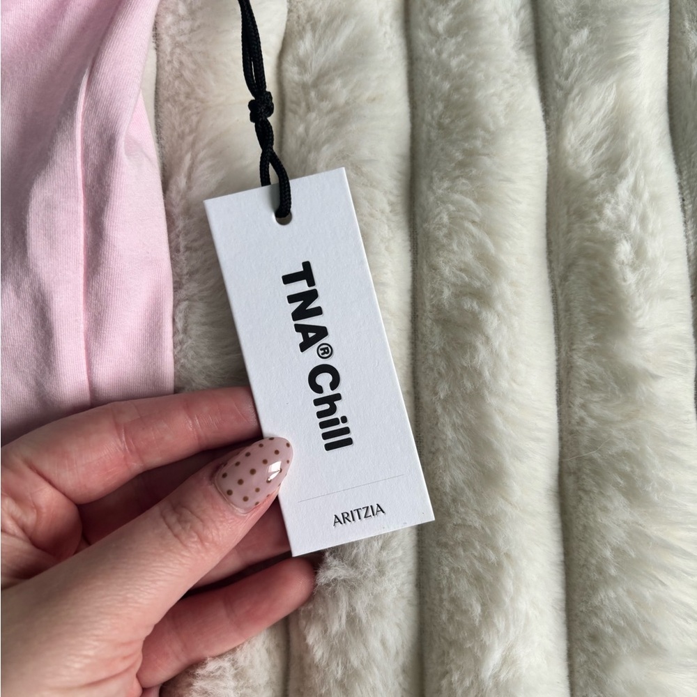Aritzia Tna shirt - Picture 3 of 5